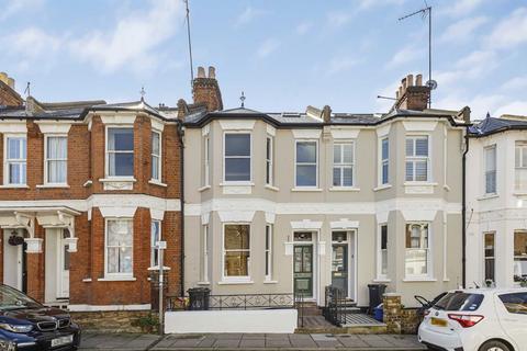 4 bedroom house to rent, The Vineyard, Richmond TW10