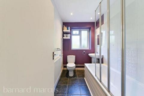 1 bedroom flat to rent, Baskerville Road
