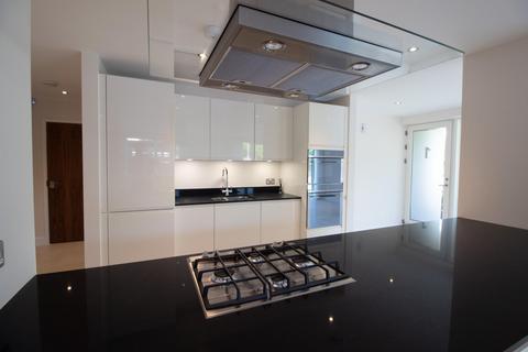 3 bedroom apartment to rent, Queen Ediths Way, Cambridge