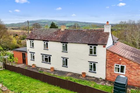 4 bedroom cottage for sale, Hillend, Twyning, Tewkesbury, Gloucestershire, GL20