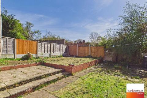 3 bedroom semi-detached house to rent, BODENHAM ROAD - OLDBURY