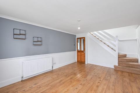 2 bedroom end of terrace house to rent, Ostlers Close, Copmanthorpe, York, YO23