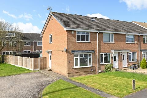 2 bedroom end of terrace house to rent, Ostlers Close, Copmanthorpe, York, YO23