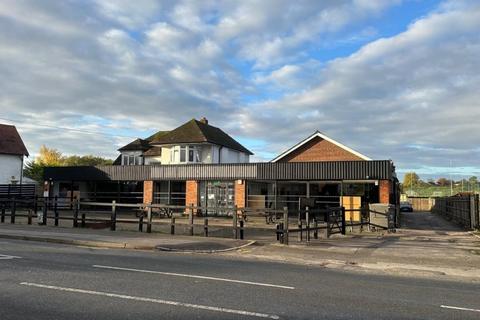 Retail property (high street) to rent, 73 Furze Platt Road Maidenhead SL6 7NG
