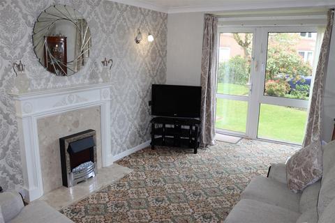 1 bedroom retirement property for sale, Homebell House, Northagte, Aldridge