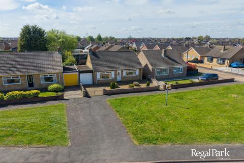 2 bedroom detached bungalow for sale, Ellwood Avenue, Peterborough PE2