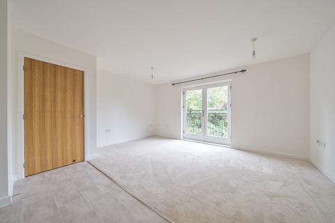 1 bedroom flat for sale, Searle Drive, Hampshire PO12