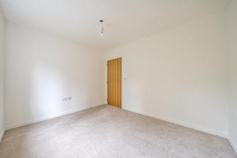 1 bedroom flat for sale, Searle Drive, Hampshire PO12