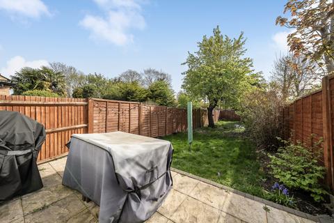 3 bedroom semi-detached house for sale, Stanley Road, Bromley