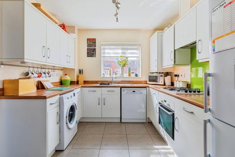 4 bedroom semi-detached house for sale, Macaulay Road, Bishops Itchington, Southam
