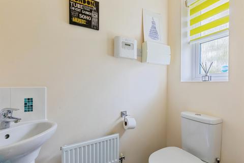 4 bedroom semi-detached house for sale, Macaulay Road, Bishops Itchington, Southam