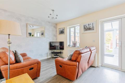 4 bedroom semi-detached house for sale, Macaulay Road, Bishops Itchington, Southam