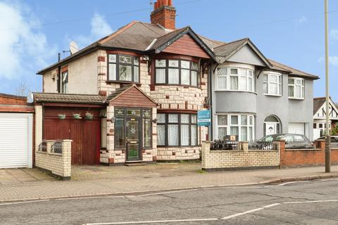 4 bedroom semi-detached house for sale, Evington Road, Leicester
