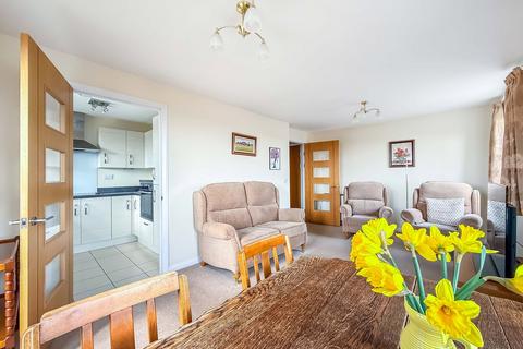 2 bedroom retirement property for sale, Mill Road, Southport PR8