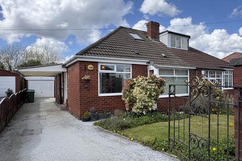 3 bedroom semi-detached bungalow for sale, Carlton Way, Royton