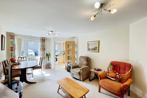 2 bedroom flat for sale, Lys Lander, Tregolls Road, Truro, Cornwall, TR1