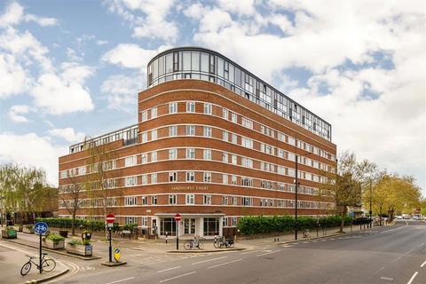 Acre Lane, London SW2
