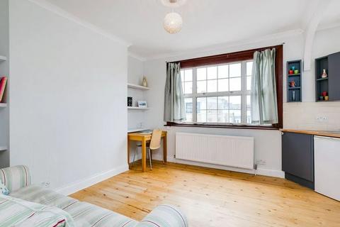 1 bedroom flat for sale, Askew Road, Wendell Park, London, W12