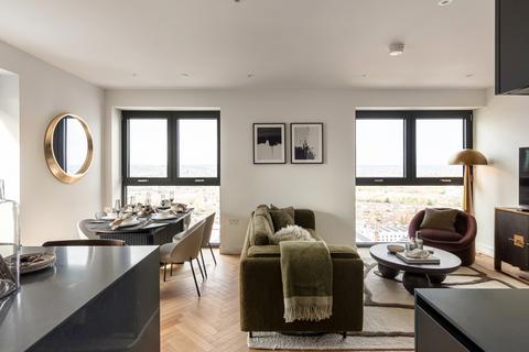2 bedroom apartment for sale, Dragonfly Walk London N4