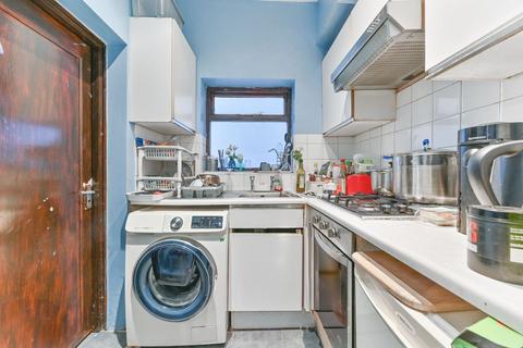 2 bedroom flat for sale, Albert Road, SE25, South Norwood, London, SE25