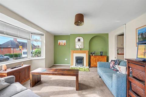 3 bedroom end of terrace house for sale, Denewood Crescent, Nottingham