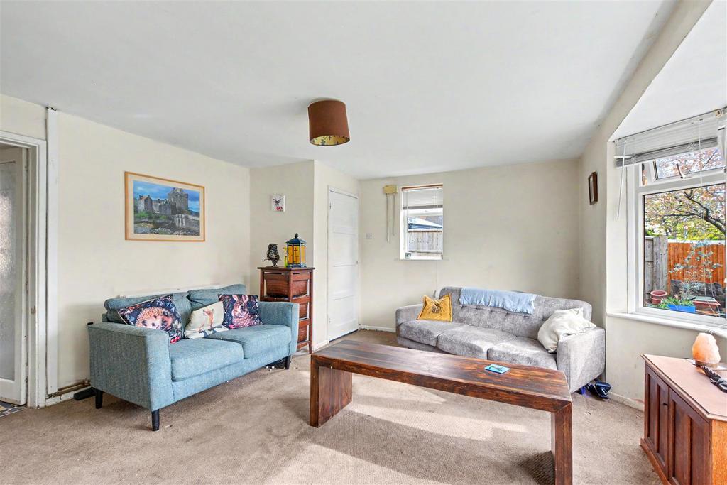 House in Nottingham, Bilborough - View 5