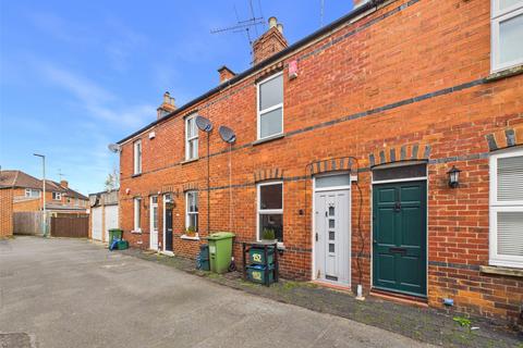 2 bedroom terraced house for sale, Prestbury Road, Cheltenham, Gloucestershire, GL52