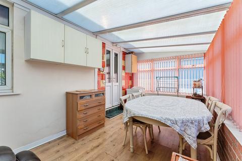 2 bedroom property for sale, Rhuddlan Road, RHYL, Clwyd, LL18