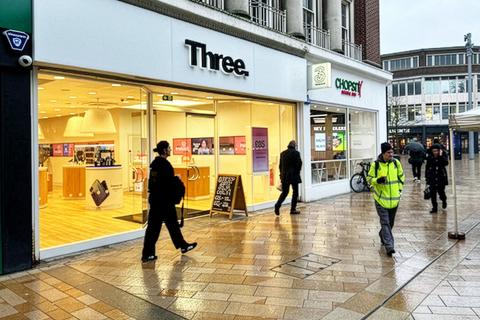 Retail property (high street) to rent, 27 King Edward St Hull HU1 3RL