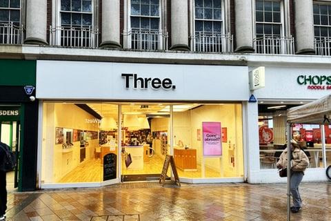 Retail property (high street) to rent, 27 King Edward St Hull HU1 3RL