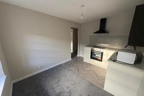 2 bedroom flat to rent, Baker Street, Stirling Town, Stirling, FK8