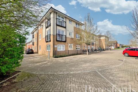 2 bedroom apartment for sale, Derwent Court, Hobart Close, CM1