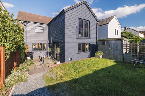 3 bedroom semi-detached house for sale, Old High Town, Peterstow, Ross-on-Wye, Herefordshire, HR9