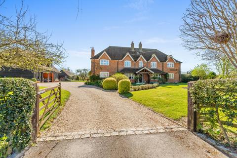6 bedroom detached house for sale, Nash Lee Road, Aylesbury HP17