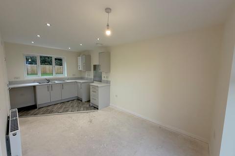 3 bedroom semi-detached house to rent, Florin Gardens, Market Drayton, TF9