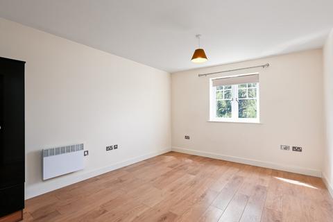 2 bedroom flat to rent, Smeed House, Birch Close, Huntington, York, YO31