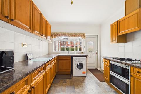 2 bedroom semi-detached bungalow for sale, Reynolds Close, Melton
