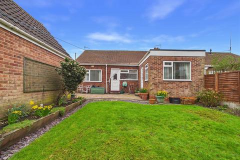 2 bedroom semi-detached bungalow for sale, Reynolds Close, Melton