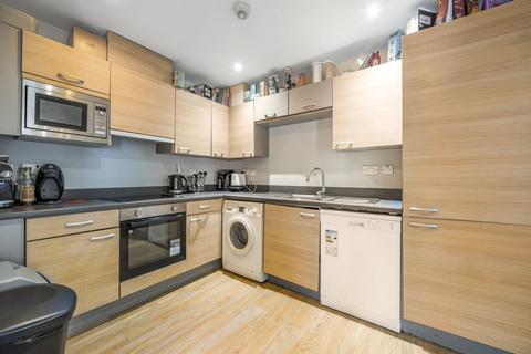 3 bedroom apartment to rent, John Ruskin Street, London SE5