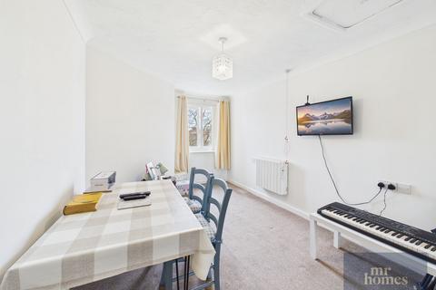 1 bedroom retirement property for sale, Mclay Court St Fagans Road, Fairwater, Cardiff, CF5