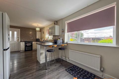 3 bedroom terraced house for sale, Mercia Road, Newark NG24