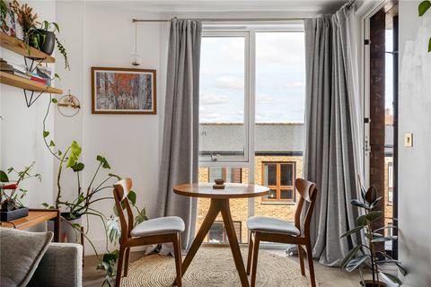 1 bedroom apartment for sale, Wadeson Street, London, E2