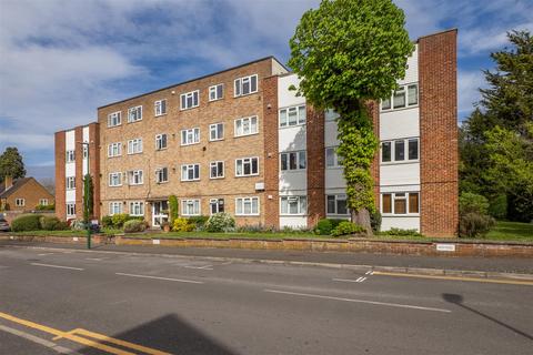 2 bedroom apartment for sale, Stanley Road, Sutton
