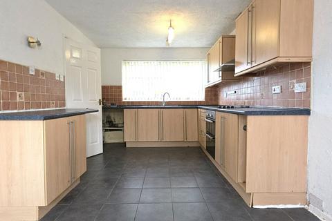 3 bedroom semi-detached house to rent, Lowerpark, Tamworth, B77