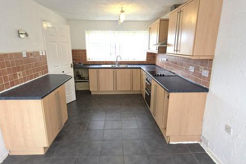 3 bedroom semi-detached house to rent, Lowerpark, Tamworth, B77