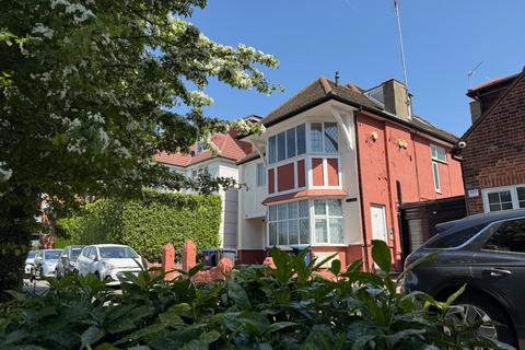undefined, Finchley Road, London
