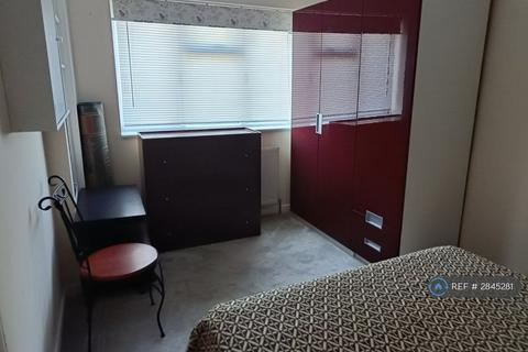 undefined, Bedster Gardens, West Molesey, KT8