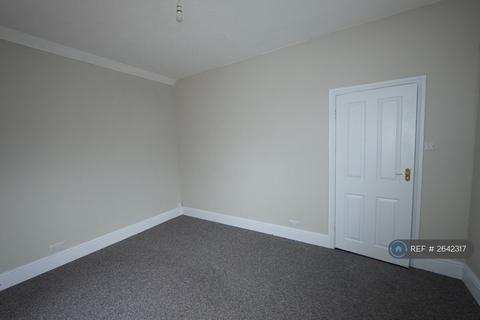 1 bedroom flat to rent, Abbey Park Road, Grimsby, DN32
