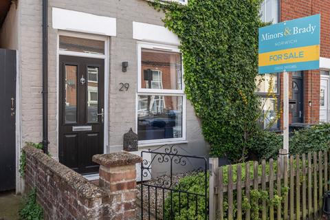 2 bedroom terraced house for sale, Bell Road, Norwich