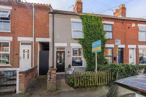 2 bedroom terraced house for sale, Bell Road, Norwich